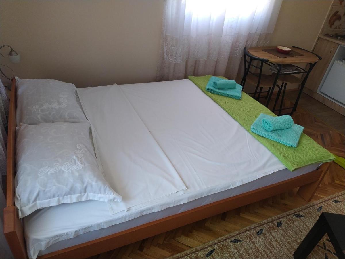 Studio 2 Ґолубац Екстер'єр фото